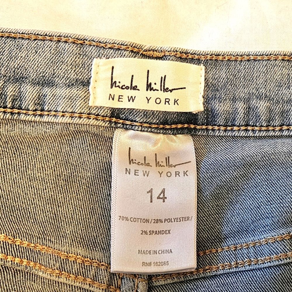 Nicole Miller Jeans Sz 14 Womens Nomad Patches High Rise Bell Bottom Faded Denim - Picture 7 of 16